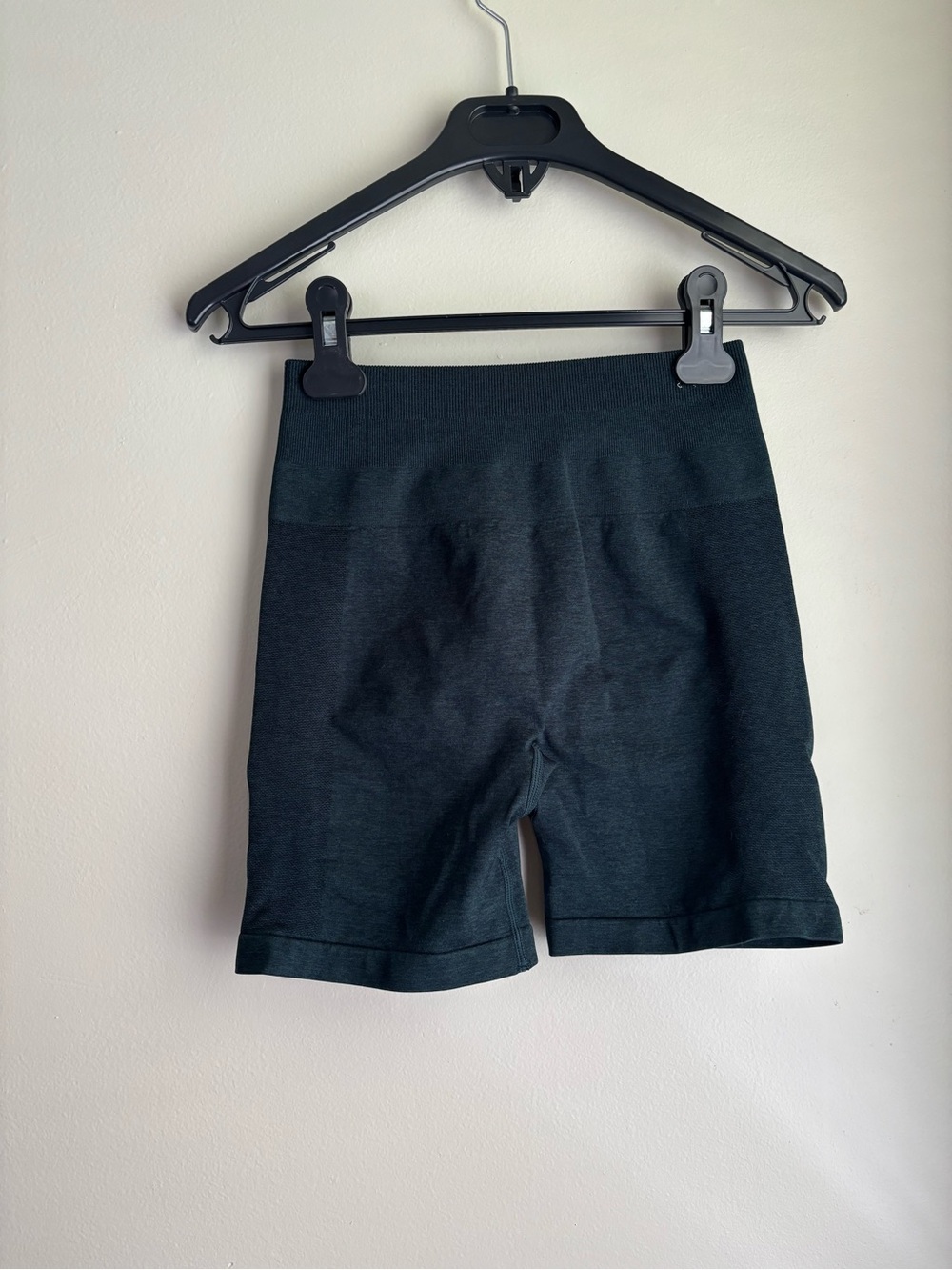 AUROLA Intensify Seamless Scrunch Biker Shorts 5" - Ponderosa Green